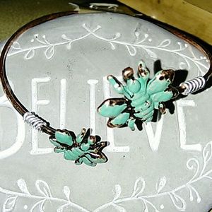 Bumble 🐝 bracelet